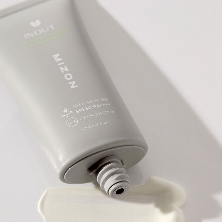 인아웃 워터리 시어 선스크린 SPF50 PA++++ 50ml_0