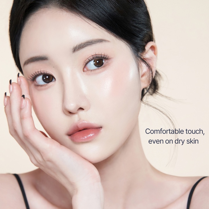 Dewy Pale Cream Cheek_2