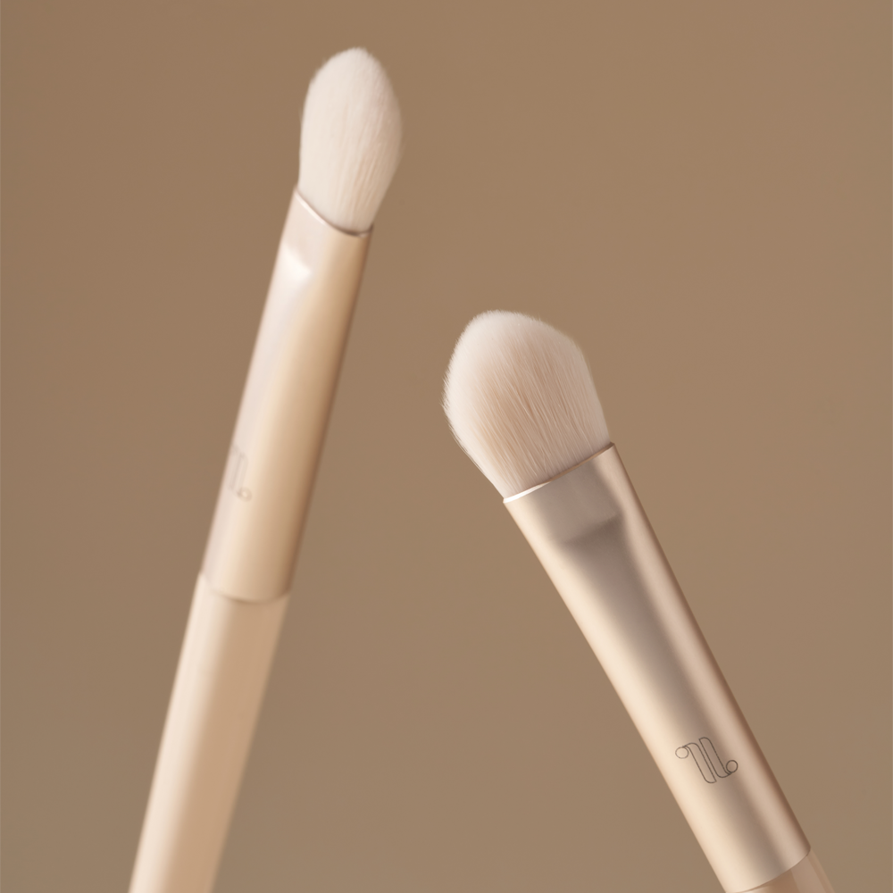 Flat Base Shadow Brush