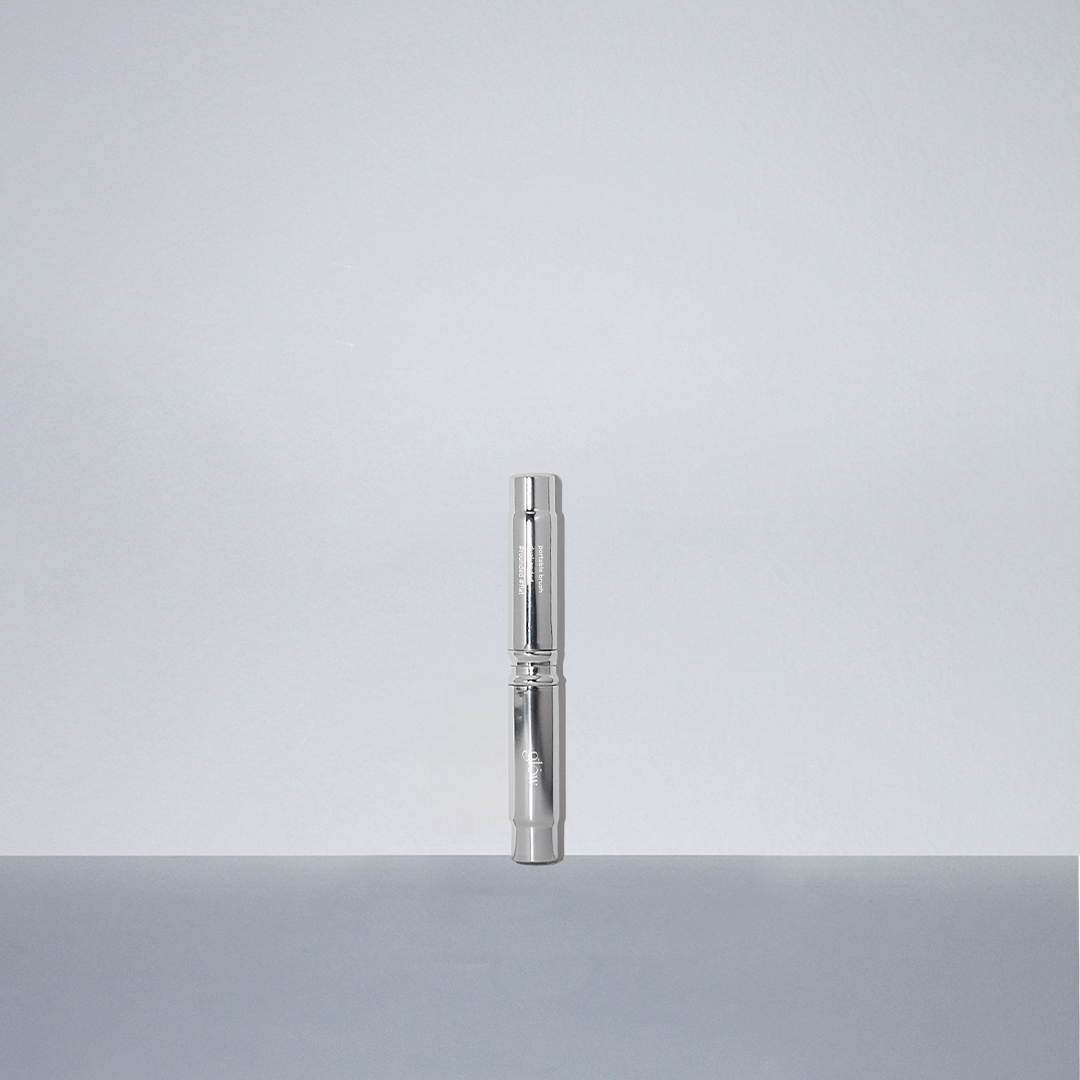 portable lip & eye brush