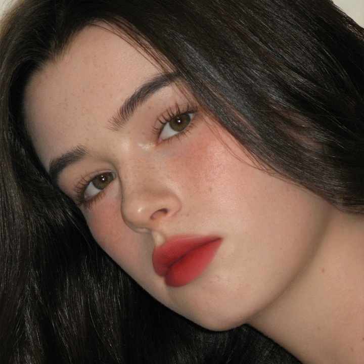 Floofy Matte Balm_1