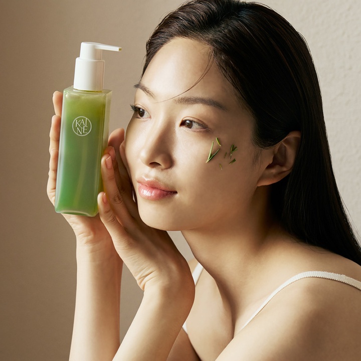 Rosemary Relief Gel Cleanser_1