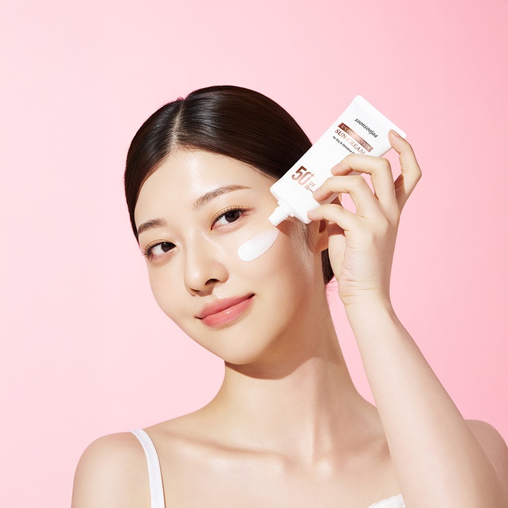 UV Protection Sunscreen 50ml_0