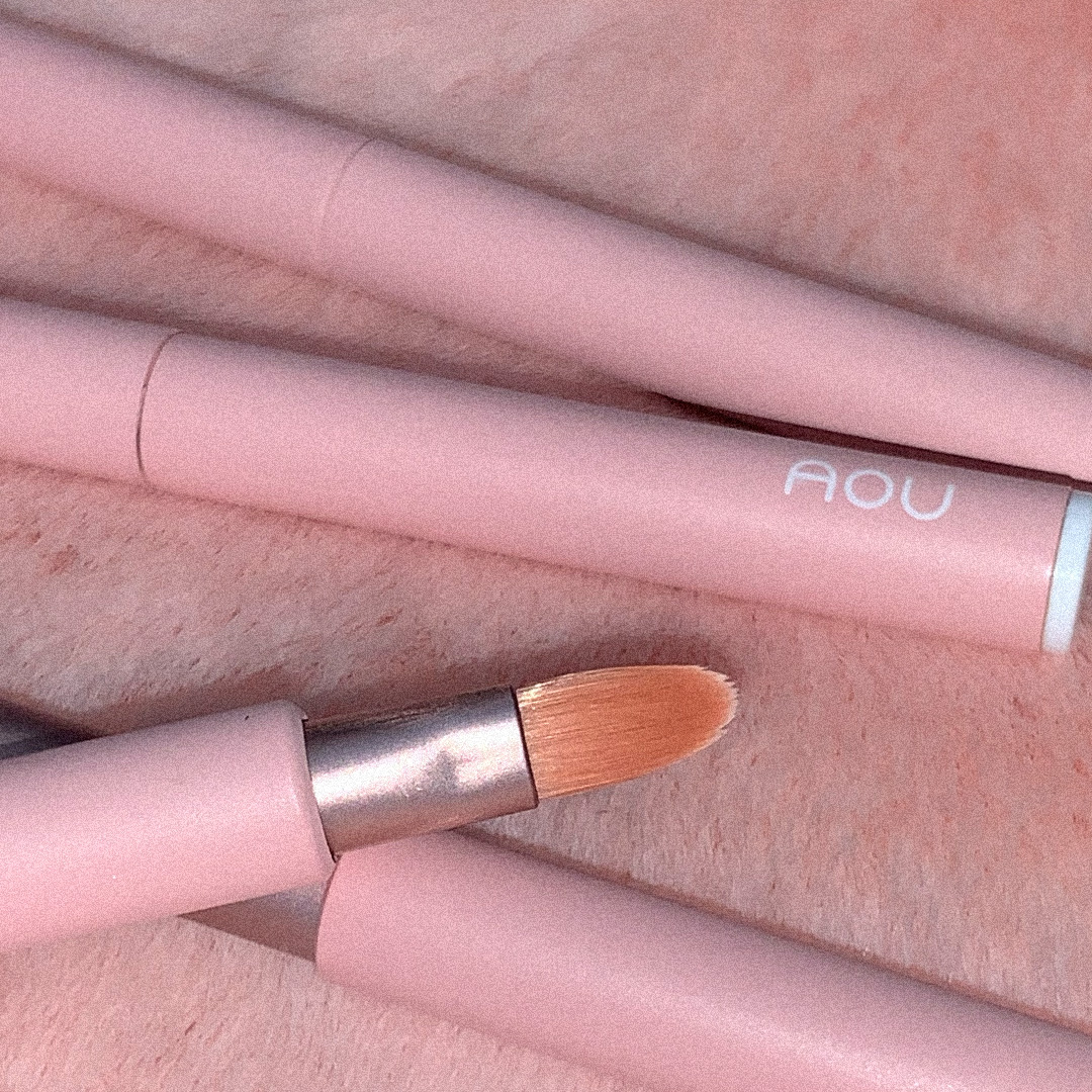 Lip Brush