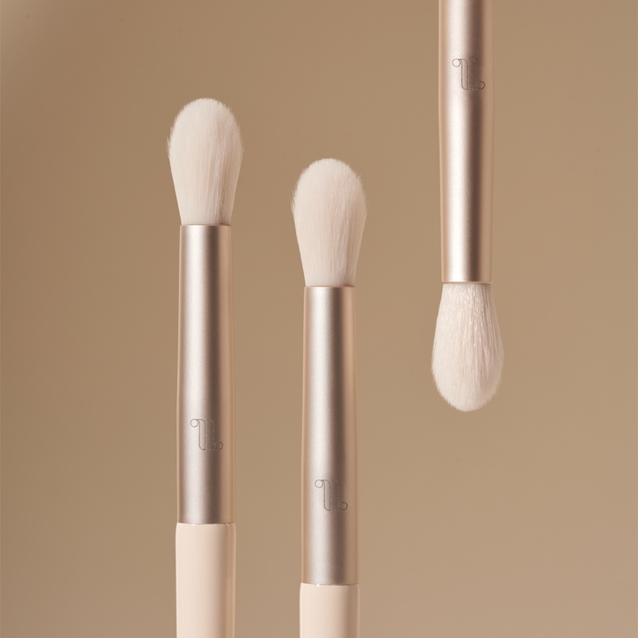 노즈 쉐딩 브러시_0