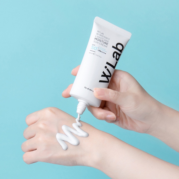 [단독최저가] 워터핏 라이트케어 모이스처 선크림 60ml (단품/1+1)_1