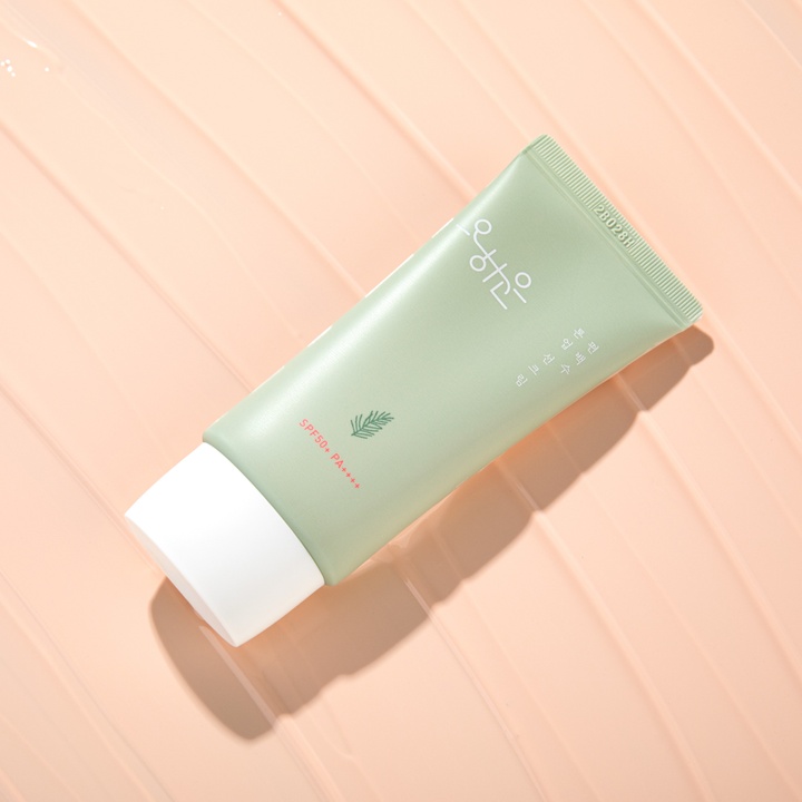 편백수 톤업 선크림 SPF50+PA++++_2