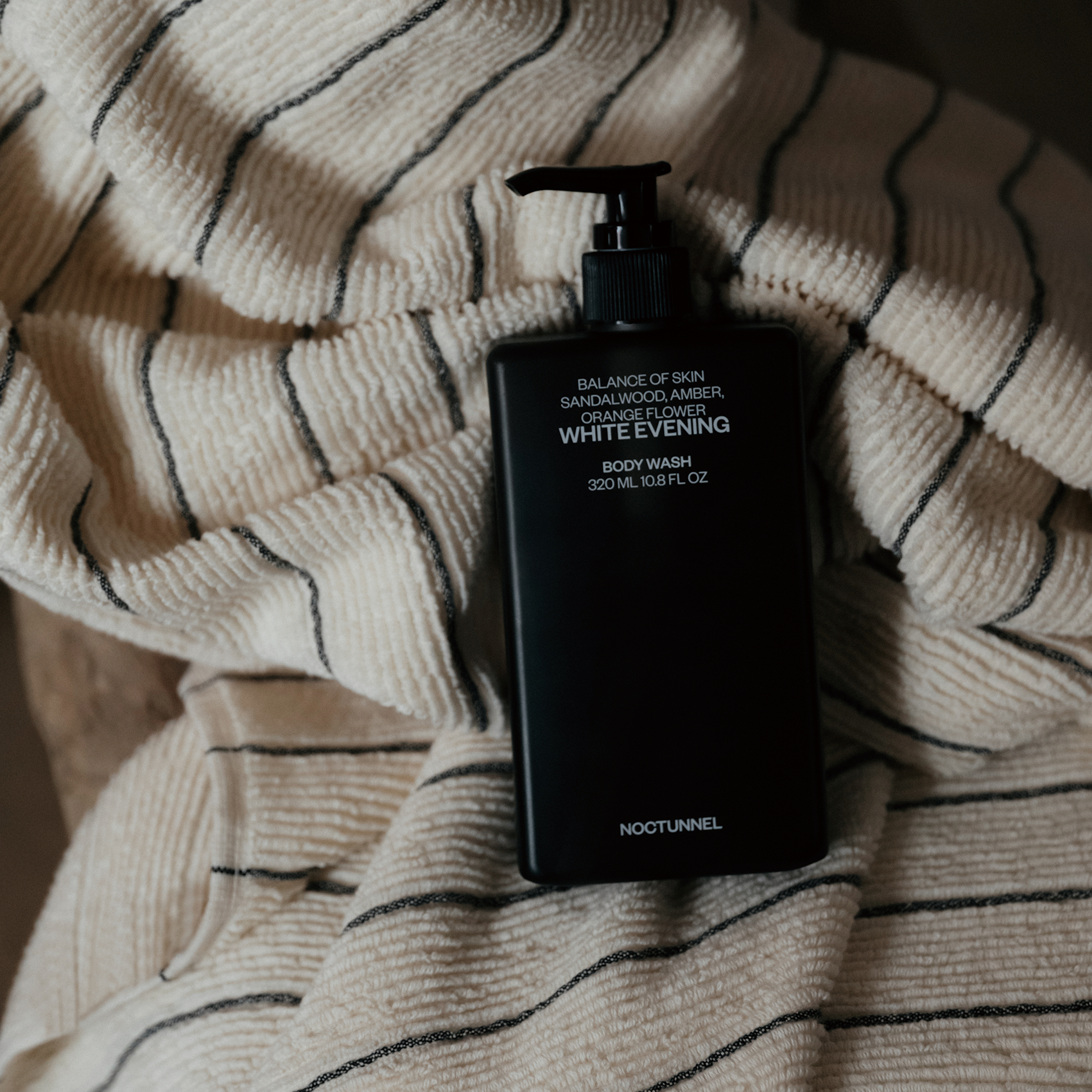 White Evening Body Wash 320ml
