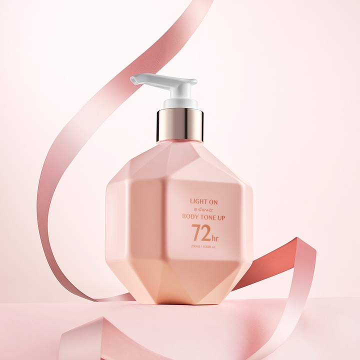 라이트 온 인 샤워 바디 톤업 290ml_1