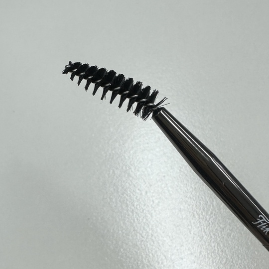 The handle is bent at the perfect angle for trimmi